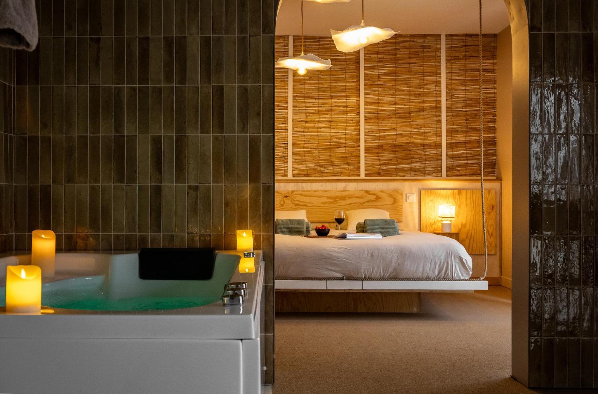 Love Room Suite Bali - Auray En Bretagne Brech Zewnętrze zdjęcie